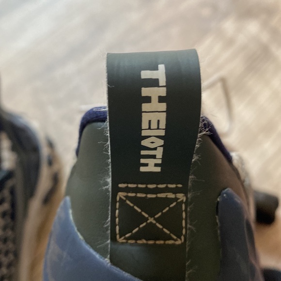 Men nike shoes. Good condition! They are super comfortable. - Picture 12 of 12